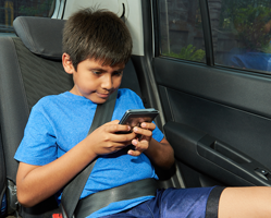 child in regular car seat belt