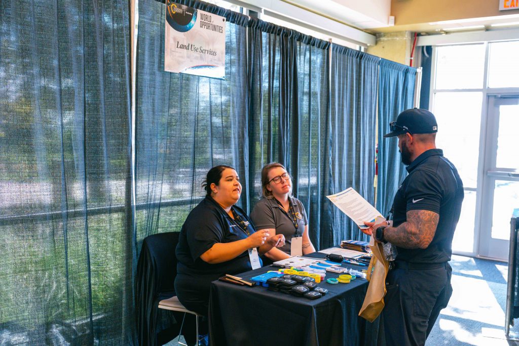 PUR_World of Opportunities Reverse Vendor Show_10SEP26_028